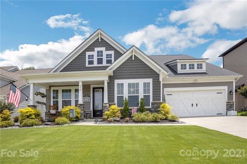 450 Hunton Forest Drive