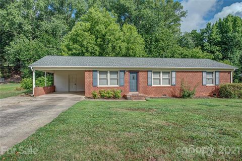 109 Fairway Drive sold home in Woodland Park, Belmont, NC