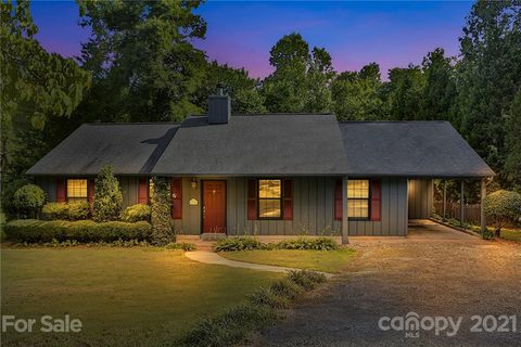 Previously sold for $267,700