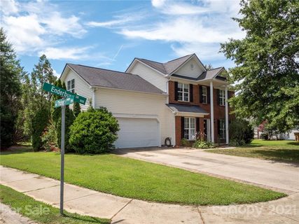 1001 Enderbury Drive