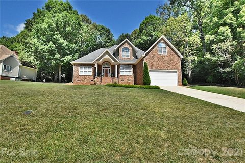 2157 Raven Drive