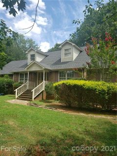 2290 Blossom Drive sold home in Hutchinson Place, Rock Hill, SC