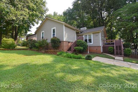 9519 Buckskin Lane