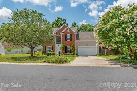 16226 Greybriar Forest Lane