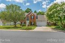16226 Greybriar Forest Lane sold home in Charlotte, SC