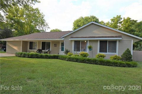 Previously sold for $280,000