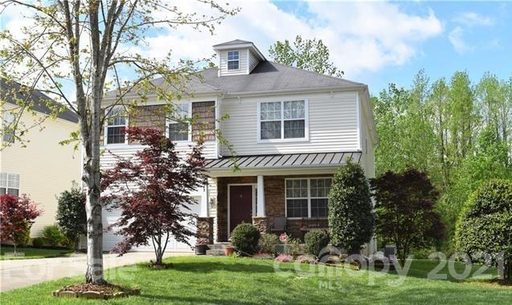 1443 Bottle Brush Lane