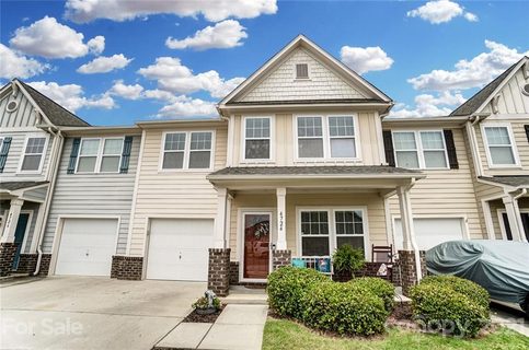 4724 Tradd Circle