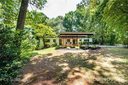 1077 19th Avenue Place sold home in Hickory, SC