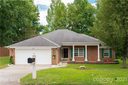 3028 Walsingham Court sold home in Matthews, SC