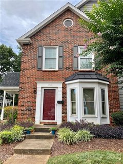 1761 Robinwood Road