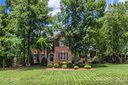 9815 Hofstra Court sold home in Mint Hill, SC