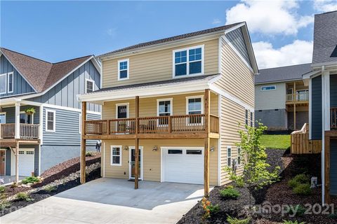 24 Greenwood Fields Drive