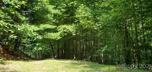 22 B Pinnacle Parkway 22-B