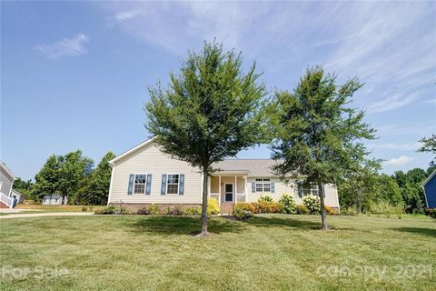 2309 Louanne Drive sold home in Austin Hills, Wingate, NC