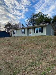 826 Crestridge Road