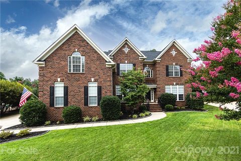 611 Carver Pond Lane