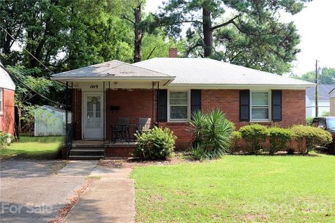 1419 Herrin Avenue