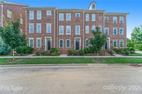 2325 Silver Crescent Drive 303 sold townhome in Arysley Townhomes, Charlotte, NC