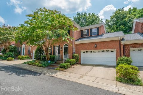 9283 Bonnie Briar Circle
