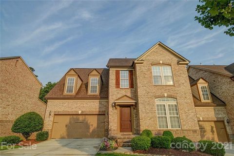 Previously sold for $460,000