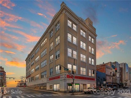 59 College Street 405 Unit E4 sold home in The Kress Condominium, Asheville, NC