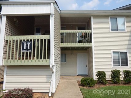 1642 Eagles Place H-103