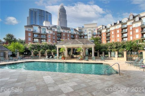 300 5th Street 547