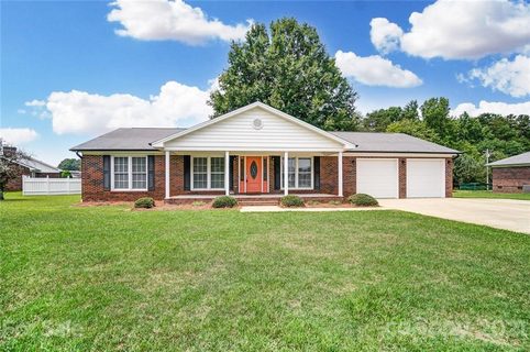 117 Fox Fire Run sold home in Fox Fire, Gastonia, NC