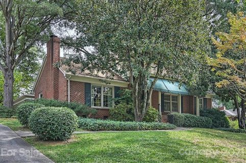 1021 Heather Lane