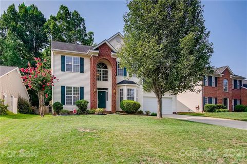 10306 Fairbourne Court