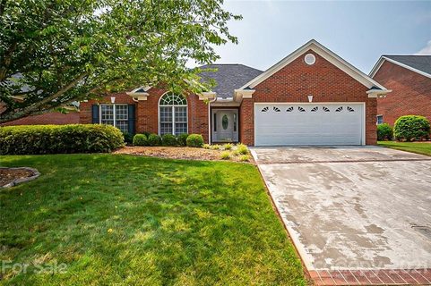 2110 Pinefield Court sold home in Waterford Place, Gastonia, NC
