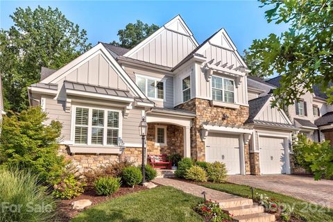 9823 Avenal Lane sold home in Providence Retreat, Charlotte, NC