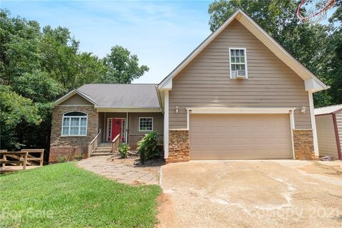 184 Silver Birch Lane