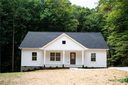 142 Lauren Court sold home in Gastonia, SC