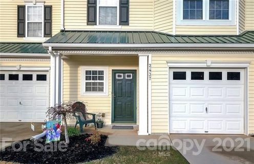 2437 Redmayne Lane