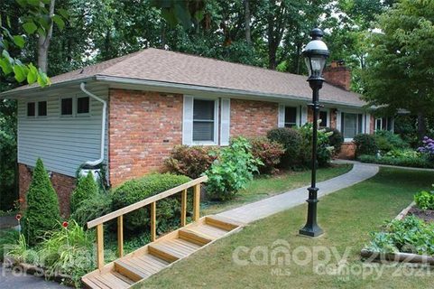 19 Hampden Road