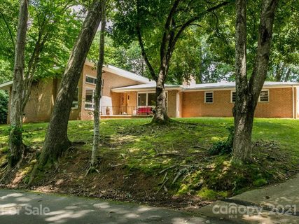 182 Crestridge Drive sold home in Tuscola Park, Waynesville, NC