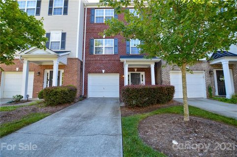 9807 Walkers Glen Drive