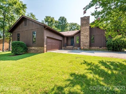 8325 Tifton Road sold home in Innisfree, Charlotte, NC