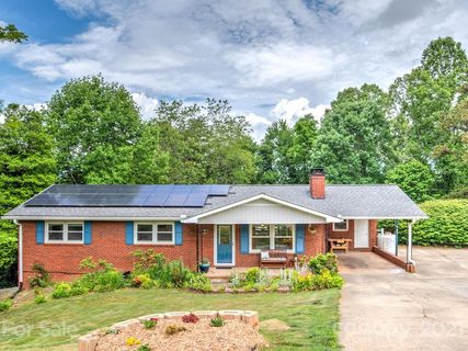 18 Holly Hill Drive