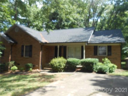 2424 Applegate Drive
