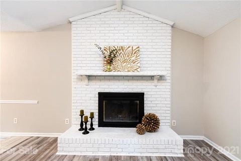 10414 Crestshire Road 72