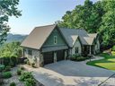 1092 Somersby Parkway sold home in Laurel Park, SC