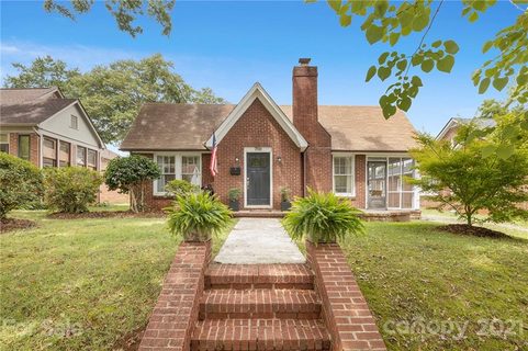 Previously sold for $490,000