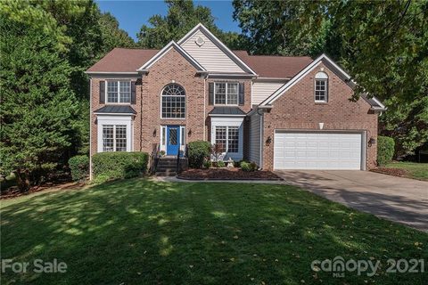 2610 Peverell Lane