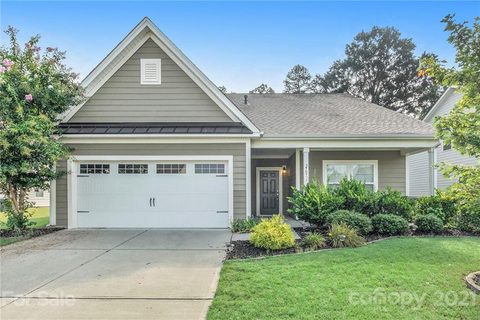 2707 White Pines Court