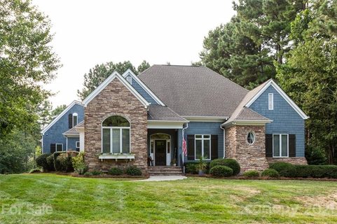 2458 Talbot Court