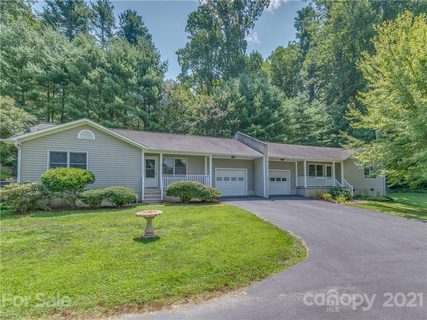 1415 1417 Highland Avenue sold multi-family property in Mount Royal, Hendersonville, NC