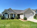 12713 Cumberland Crest Drive sold home in Huntersville, SC